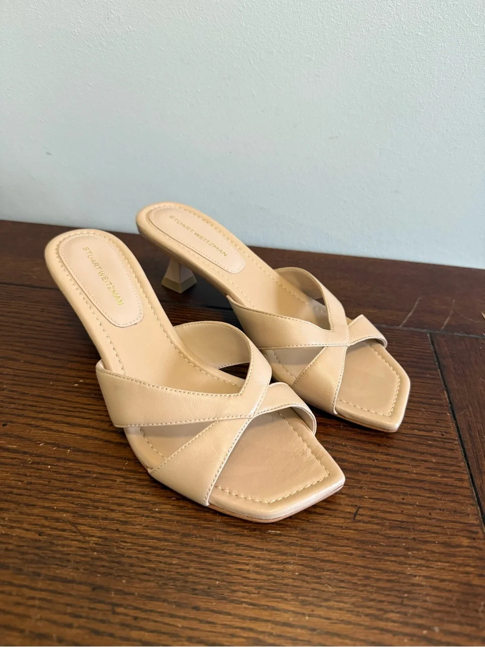 Stuart Weitzman Miami Beige Nude kitten heel Leather Slide Sandals